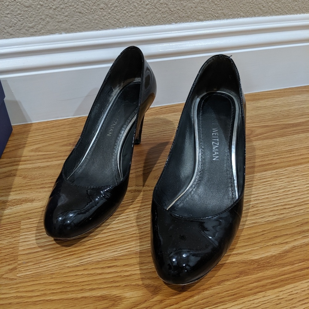 Stuart Weitzman Moody Pumps